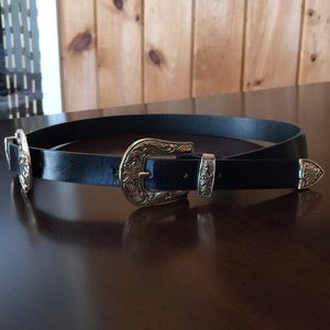 Urban Outfitters Double Buckle Belt